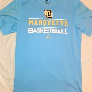 Marquette Basketball t-shirt